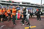 Foto zur News: Sergio Perez (Force India) und Nico Hülkenberg (Force India)