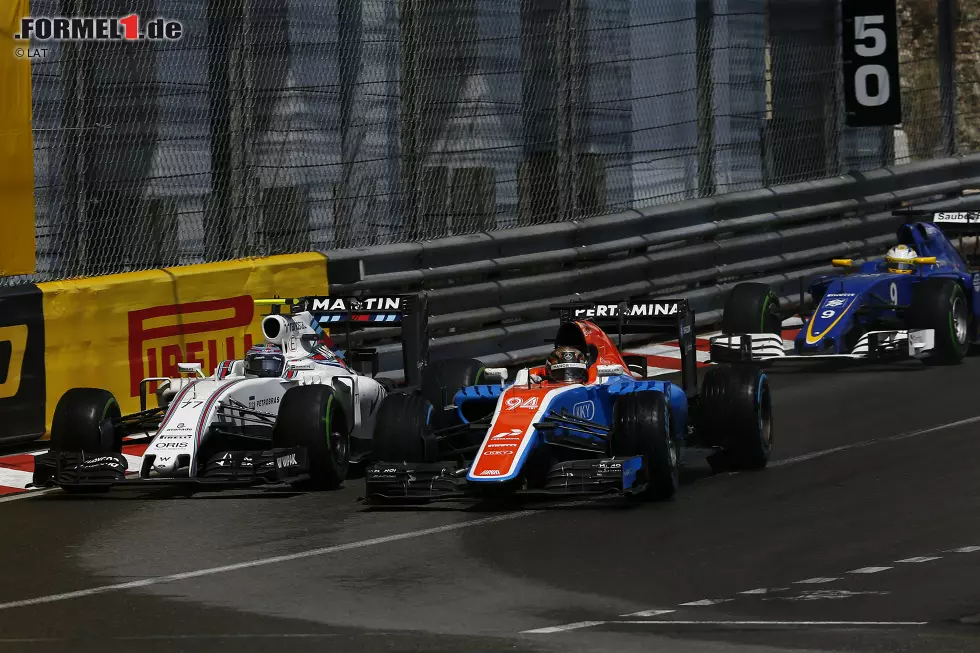 Foto zur News: Pascal Wehrlein (Manor) und Valtteri Bottas (Williams)