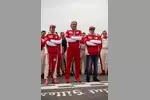 Gallerie: Sebastian Vettel (Ferrari), Maurizio Arrivabene und Kimi Räikkönen (Ferrari)