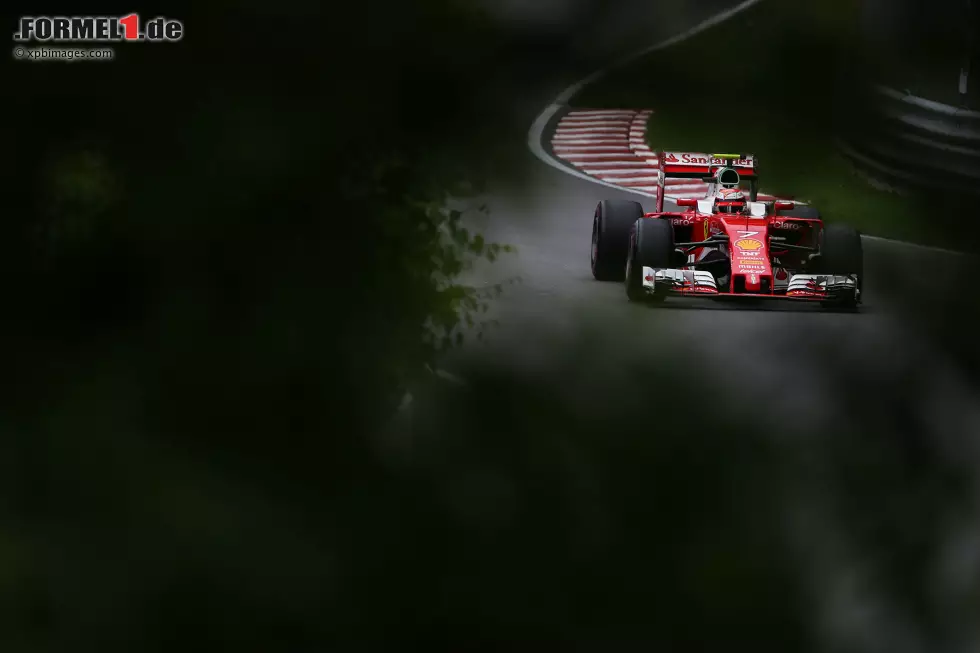 Foto zur News: Kimi Räikkönen (Ferrari)