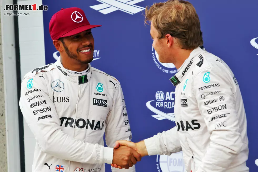 Foto zur News: Lewis Hamilton (Mercedes) und Nico Rosberg (Mercedes)