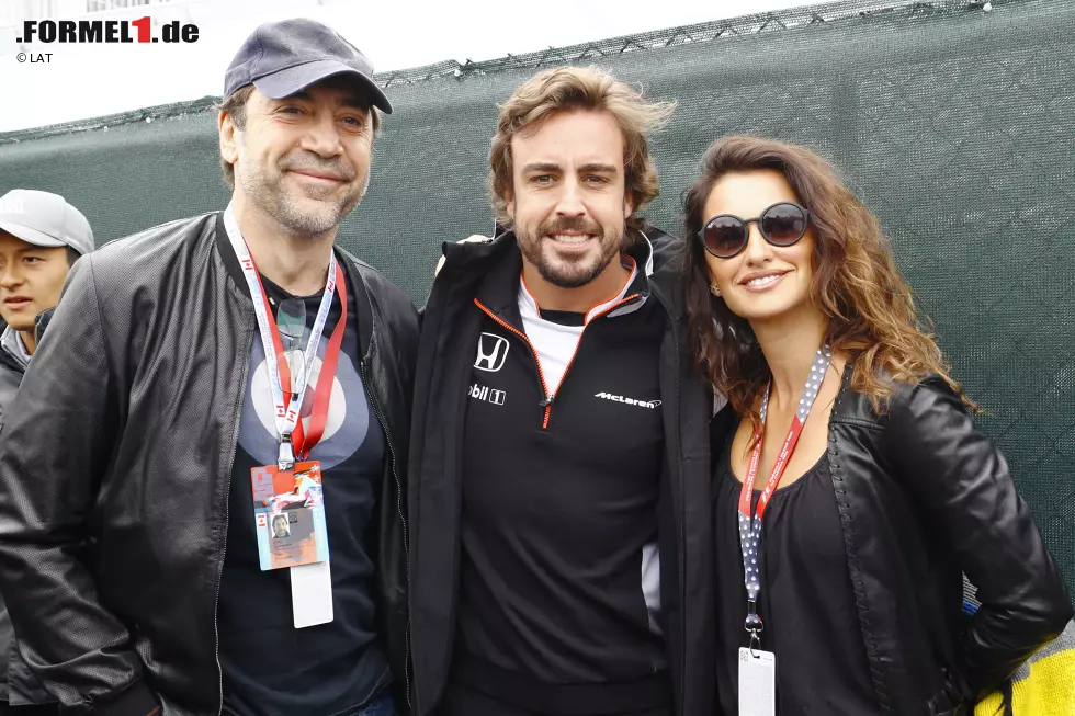 Foto zur News: Fernando Alonso (McLaren)