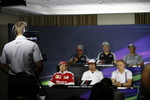 Foto zur News: Kameramann bei der FIA-Pressekonferenz