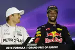 Foto zur News: Nico Rosberg (Mercedes) und Daniel Ricciardo (Red Bull)