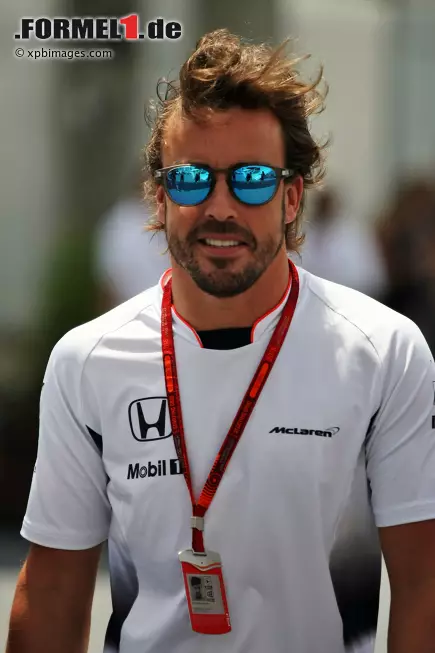 Foto zur News: Fernando Alonso (McLaren)