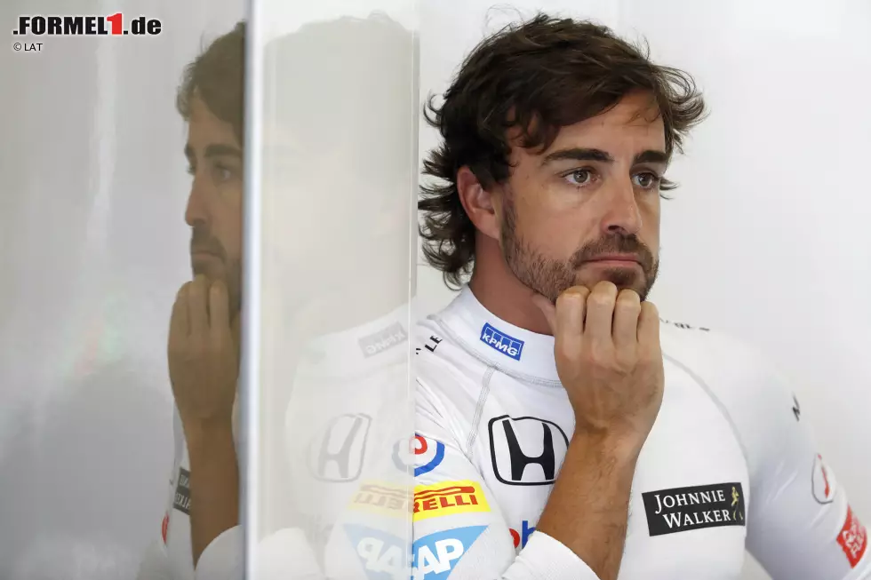 Foto zur News: Fernando Alonso (McLaren)