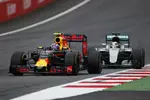 Gallerie: Max Verstappen (Red Bull) und Lewis Hamilton (Mercedes)