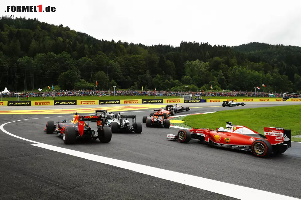 Foto zur News: Lewis Hamilton (Mercedes), Jenson Button (McLaren), Kimi Räikkönen (Ferrari), Nico Hülkenberg (Force India), Daniel Ricciardo (Red Bull), Nico Rosberg (Mercedes) und Max Verstappen (Red Bull)