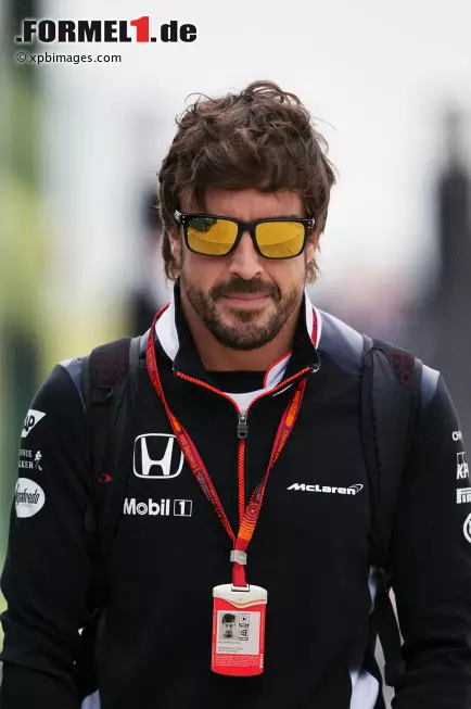 Foto zur News: Fernando Alonso (McLaren)