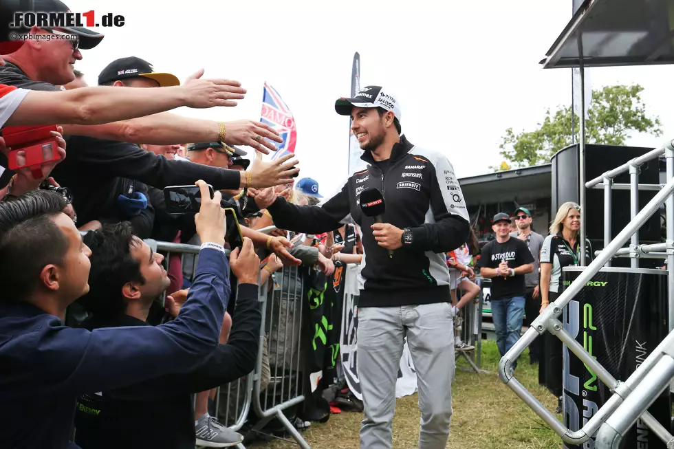 Foto zur News: Sergio Perez (Force India)