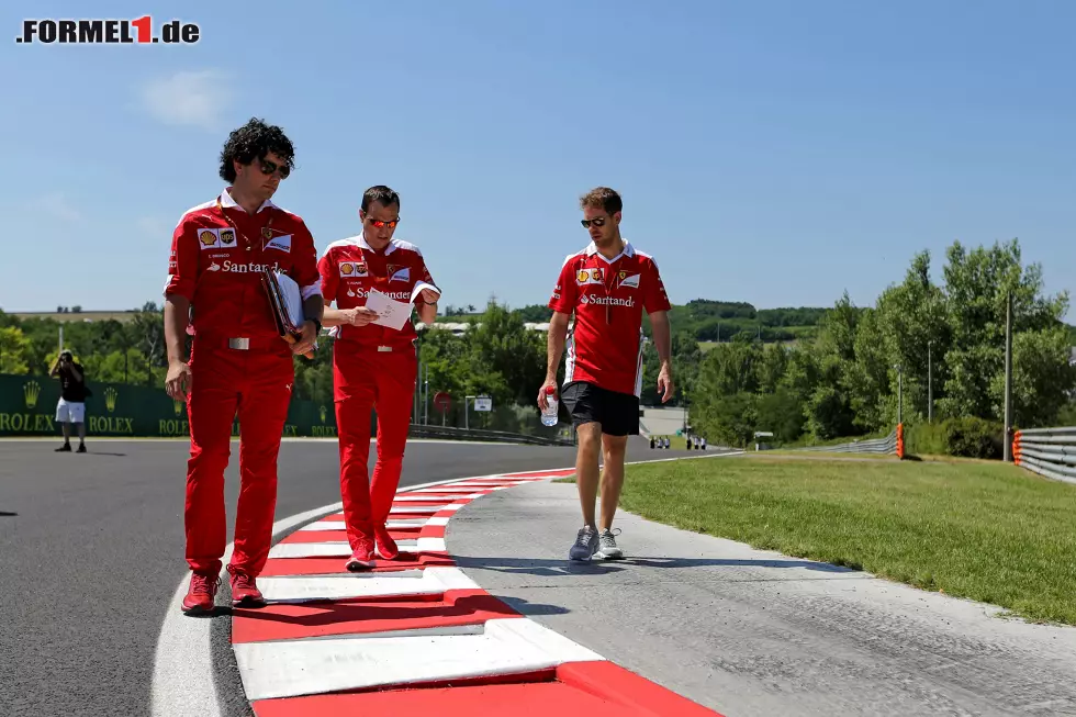 Foto zur News: Am Donnerstag präsentiert sich der Hungaroring in strahlendem Sonnenschein. Klicken Sie sich jetzt durch alle relevanten Statistiken und Infos!