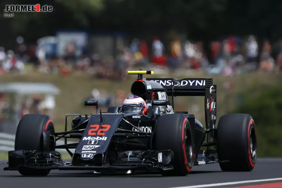 Foto zur News: Jenson Button (McLaren)