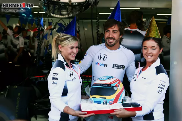 Foto zur News: Fernando Alonso (McLaren)