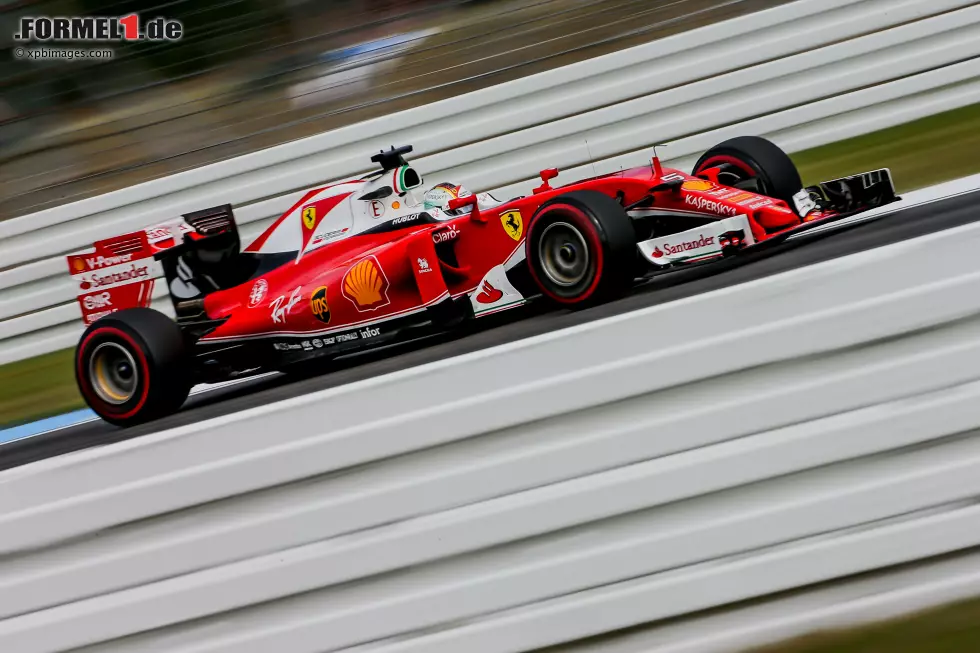 Foto zur News: Sebastian Vettel (Ferrari)