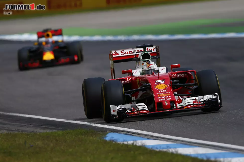 Foto zur News: Sebastian Vettel (Ferrari)