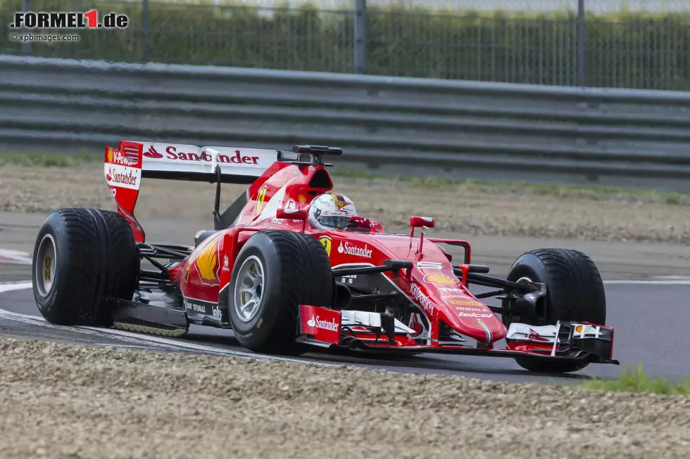 Foto zur News: Sebastian Vettel (Ferrari)