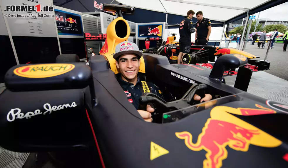 Foto zur News: Sergio Sette Camara (Red Bull)