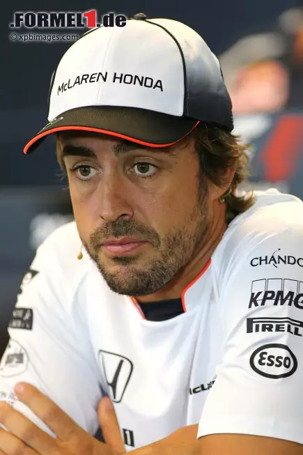 Foto zur News: Fernando Alonso (McLaren)