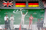 Foto zur News: Lewis Hamilton (Mercedes), Nico Rosberg (Mercedes) und Sebastian Vettel (Ferrari)