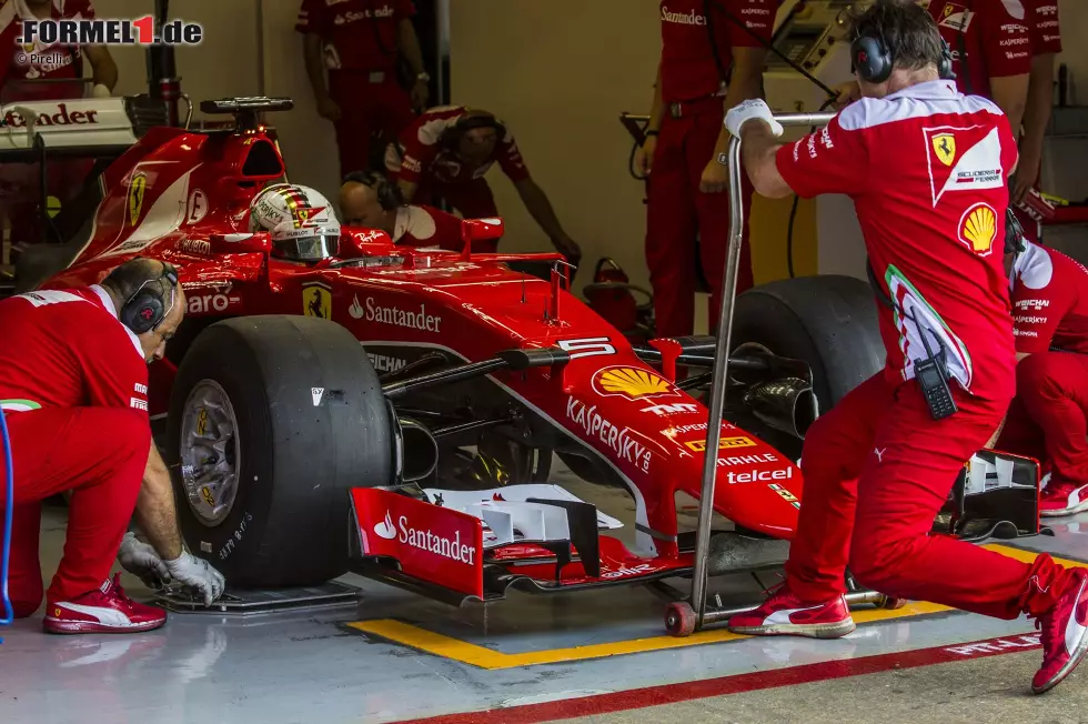 Foto zur News: Sebastian Vettel (Ferrari)