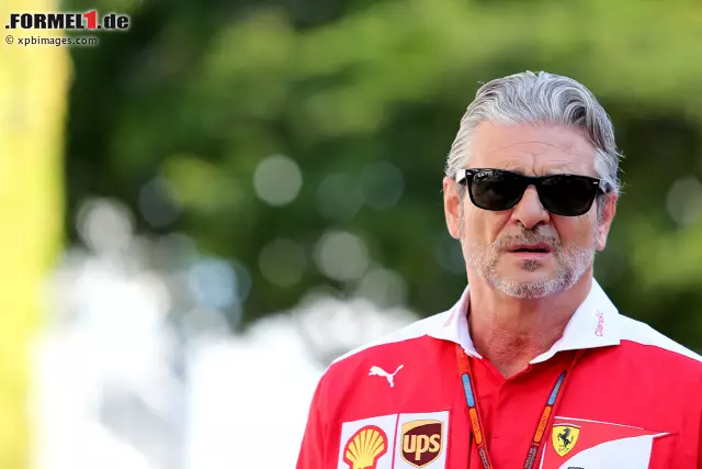 Foto zur News: Maurizio Arrivabene wartet seit mehr als einem Jahr auf einen Grand-Prix-Sieg. Jetzt durch die Foto-Highlights des Rennens in Singapur klicken!