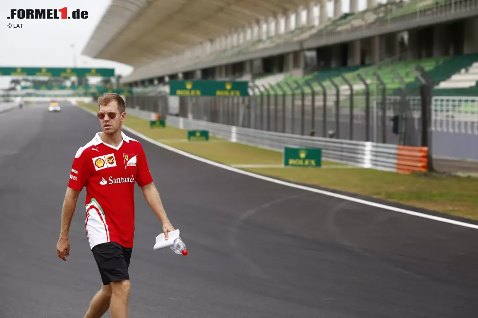 Foto zur News: Sebastian Vettel (Ferrari)