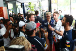 Foto zur News: Jenson Button (McLaren), Daniel Ricciardo (Red Bull), Marcus Ericsson (Sauber), Daniil Kwjat (Toro Rosso), Sergio Perez (Force India) und Carlos Sainz (Toro Rosso)