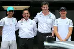 Foto zur News: Lewis Hamilton (Mercedes) und Nico Rosberg (Mercedes)