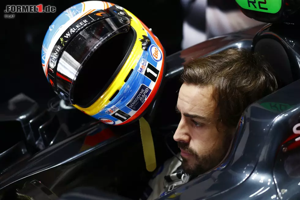 Foto zur News: Fernando Alonso (McLaren)