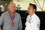 Foto zur News: Ron Dennis (McLaren) und Yusuke Hasegawa (Honda)