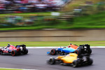 Foto zur News: Esteban Ocon (Manor), Carlos Sainz (Toro Rosso) und Kevin Magnussen (Renault)