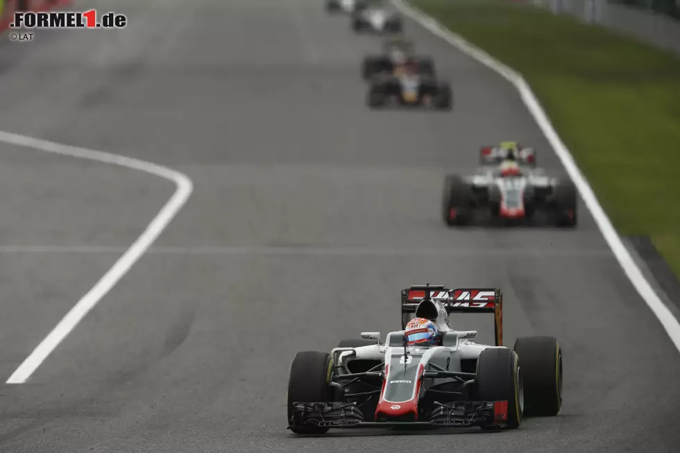 Foto zur News: Romain Grosjean (Haas) und Esteban Gutierrez (Haas)