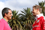 Foto zur News: Juan Pablo Montoya und Sebastian Vettel (Ferrari)