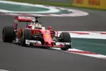 Foto zur News: Sebastian Vettel (Ferrari)