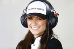 Foto zur News: Hermanos Rodriguez, Freundin von Fernando Alonso (McLaren)