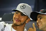 Foto zur News: Lewis Hamilton (Mercedes) und Felipe Massa (Williams)