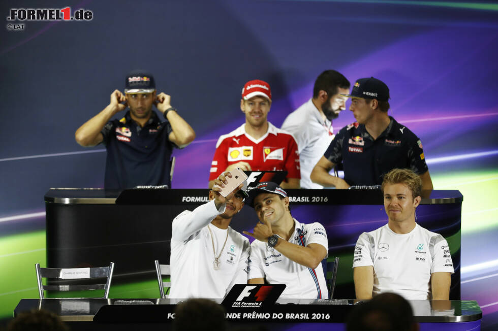 Foto zur News: Daniel Ricciardo (Red Bull), Sebastian Vettel (Ferrari), Max Verstappen (Red Bull), Lewis Hamilton (Mercedes), Felipe Massa (Williams) und Nico Rosberg (Mercedes)
