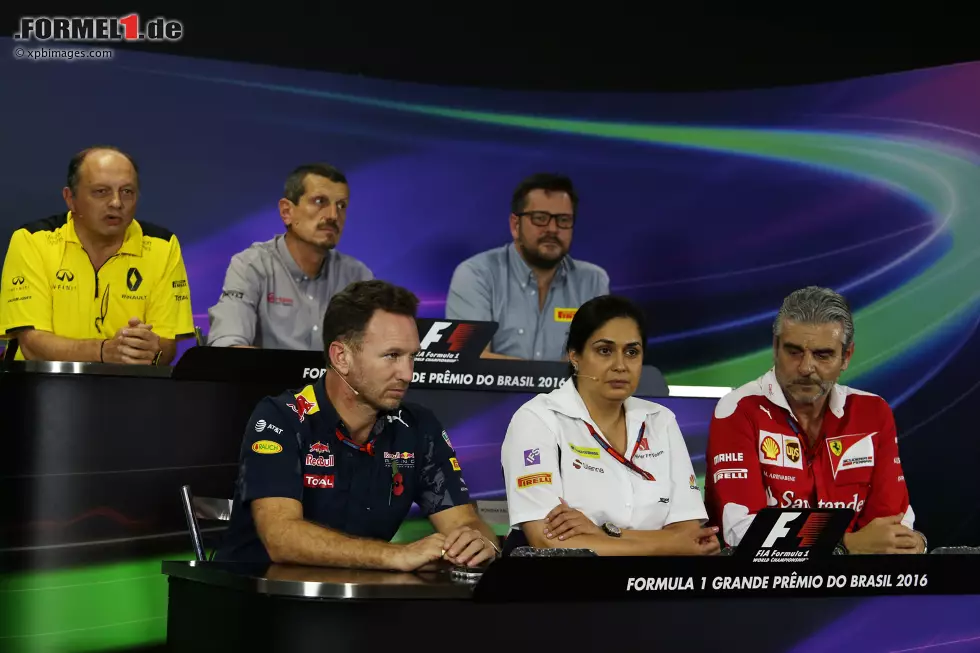 Foto zur News: Christian Horner, Monisha Kaltenborn und Maurizio Arrivabene