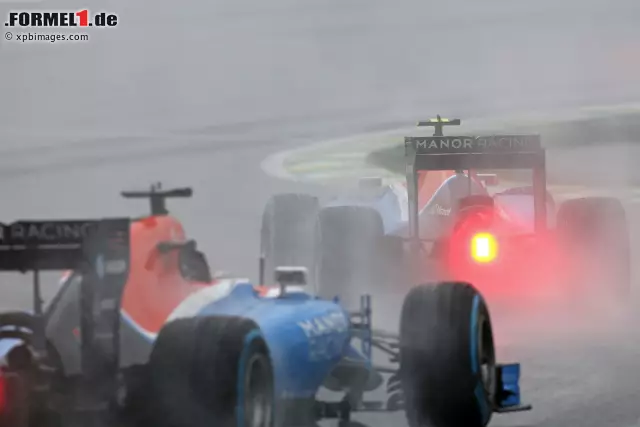 Foto zur News: Pascal Wehrlein wurde von Esteban Ocon - in jeder Hinsicht - überholt. Jetzt durch die Highlights des Grand Prix von Brasilien klicken!