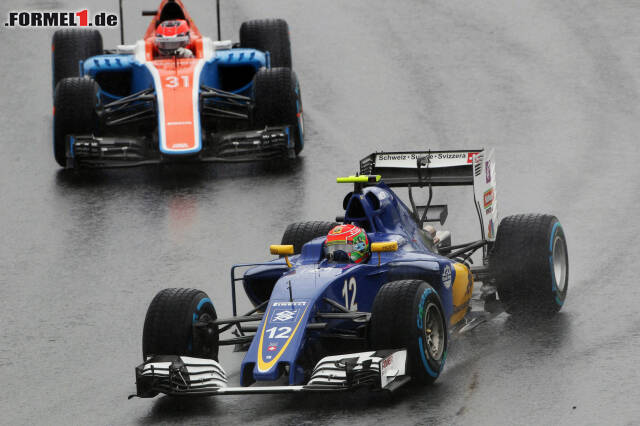 Foto zur News: Felipe Nasr versus Esteban Ocon: In diesem Duell geht es um eine Menge Geld. Jetzt durch die Highlights des Rennens klicken!