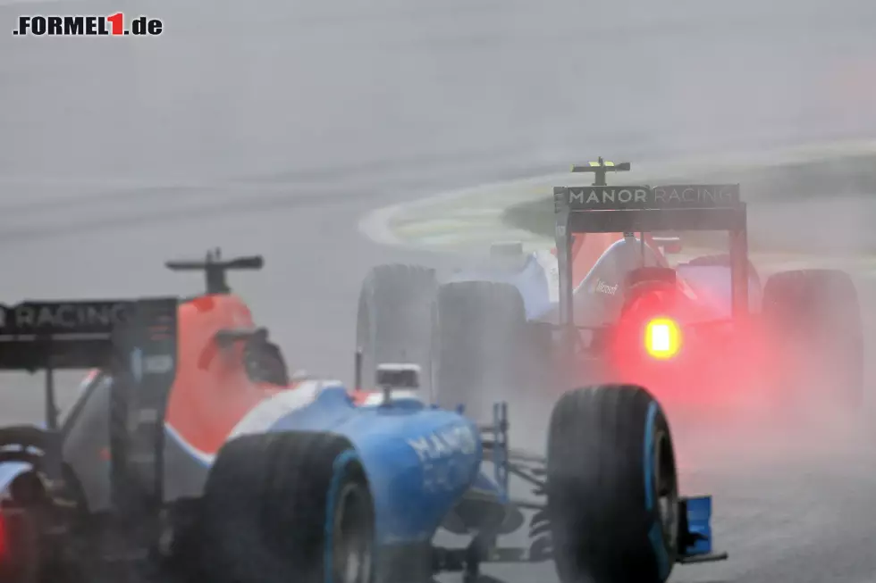 Foto zur News: Pascal Wehrlein wurde von Esteban Ocon - in jeder Hinsicht - überholt. Jetzt durch die Highlights des Grand Prix von Brasilien klicken!