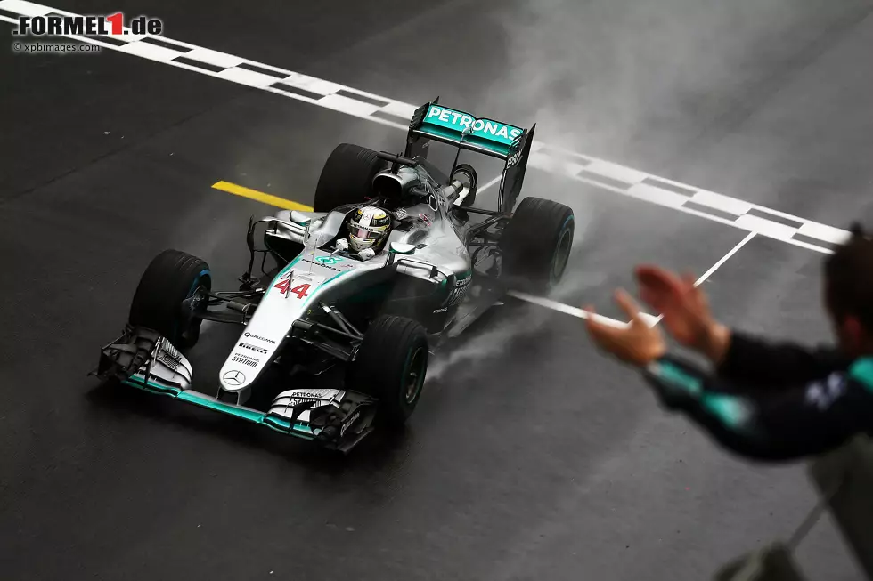 Foto zur News: Lewis Hamilton (Mercedes)