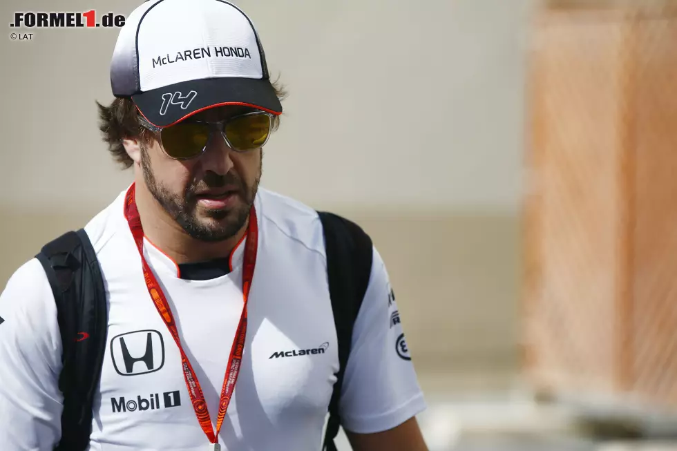 Foto zur News: Fernando Alonso (McLaren)