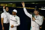 Foto zur News: Lewis Hamilton (Mercedes) und Nico Rosberg (Mercedes)