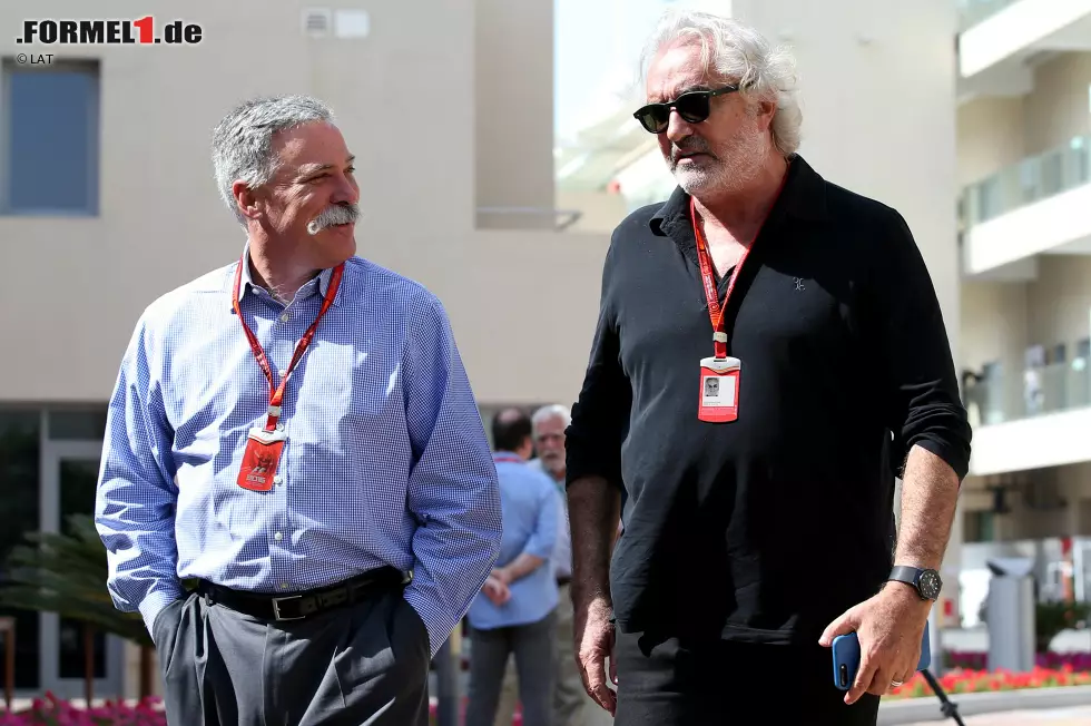 Foto zur News: Chase Carey und Flavio Briatore