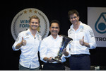 Foto zur News: Nico Rosberg und Toto Wolff