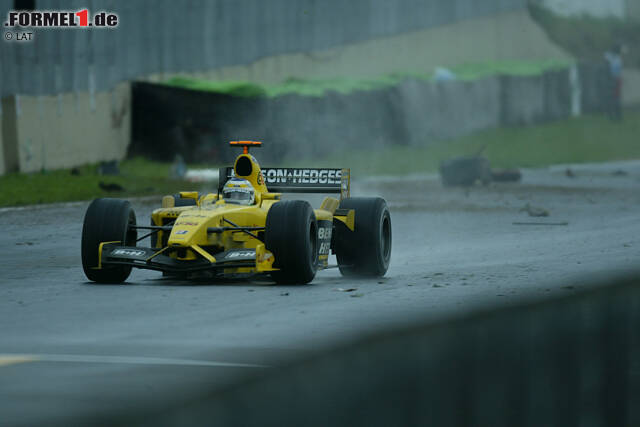 Foto zur News: Giancarlo Fisichella gewann 2003 in Brasilien ein denkwürdiges Formel-1-Rennen.