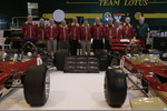 Foto zur News: Früheres Lotus-Team bei der Autosport-Show