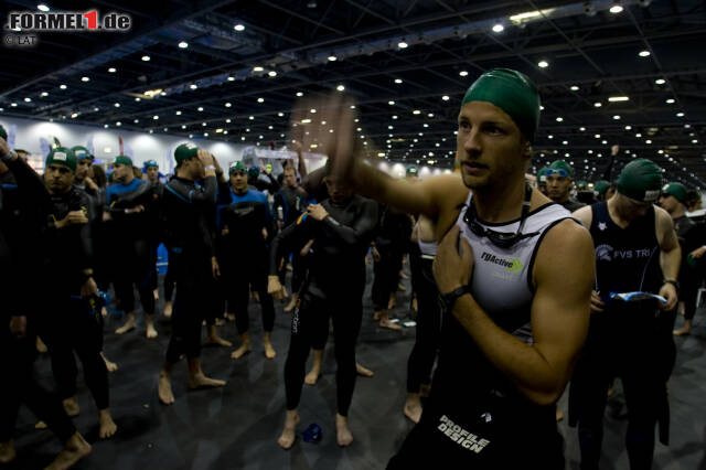 Foto zur News: Ex-Weltmeister Jenson Button hat sich als erfolgreicher Triathlon-Amateur einen Namen gemacht.