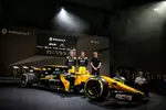 Foto zur News: Nico Hülkenberg, Jolyon Palmer, und Sergei Sirotkin